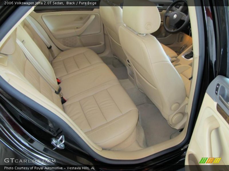 Black / Pure Beige 2006 Volkswagen Jetta 2.0T Sedan
