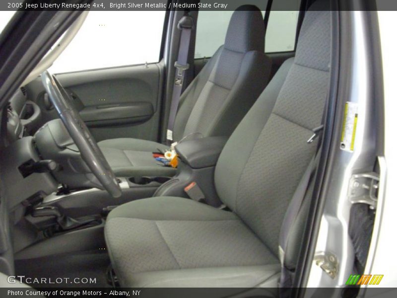 Bright Silver Metallic / Medium Slate Gray 2005 Jeep Liberty Renegade 4x4