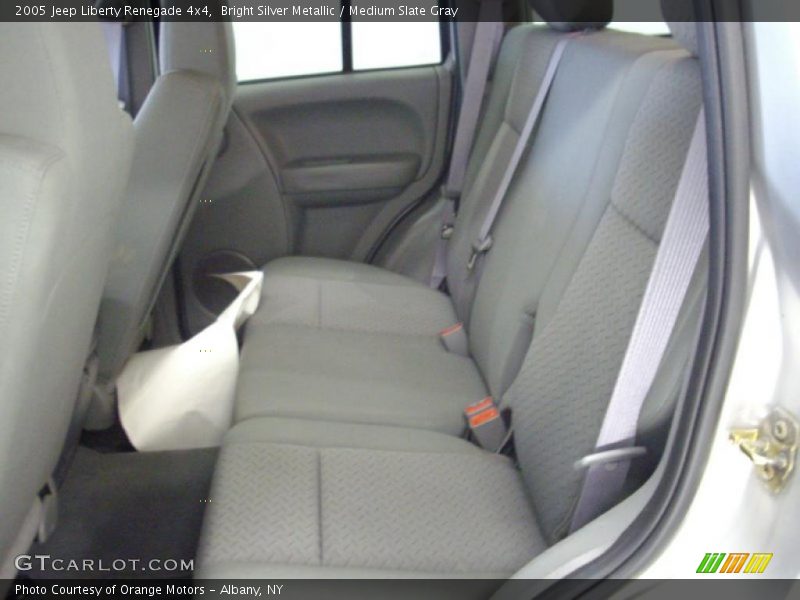 Bright Silver Metallic / Medium Slate Gray 2005 Jeep Liberty Renegade 4x4
