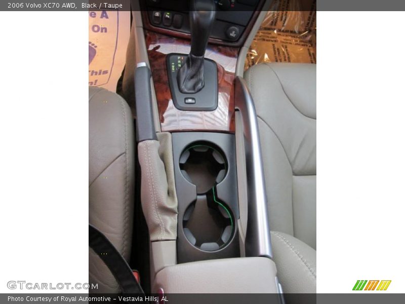 Black / Taupe 2006 Volvo XC70 AWD