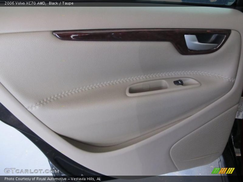 Black / Taupe 2006 Volvo XC70 AWD