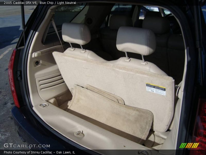 Blue Chip / Light Neutral 2005 Cadillac SRX V6