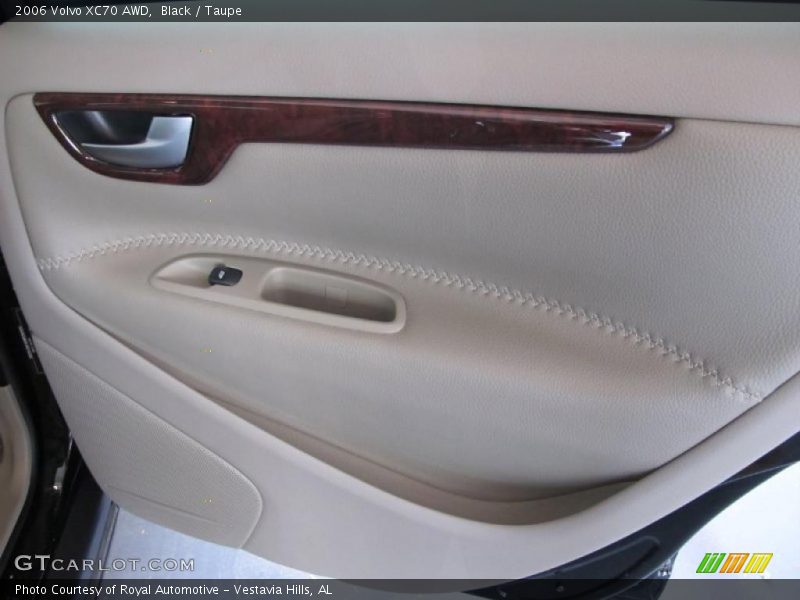 Black / Taupe 2006 Volvo XC70 AWD