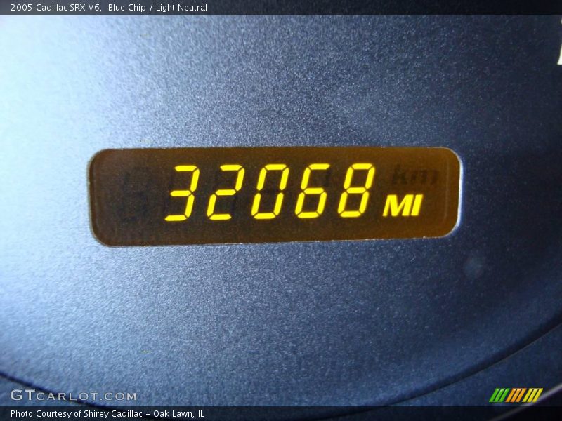Blue Chip / Light Neutral 2005 Cadillac SRX V6