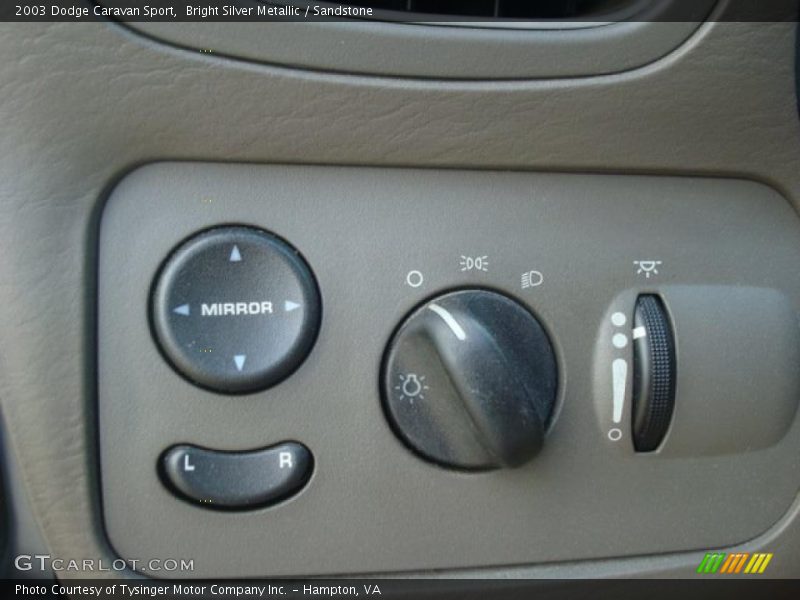 Bright Silver Metallic / Sandstone 2003 Dodge Caravan Sport