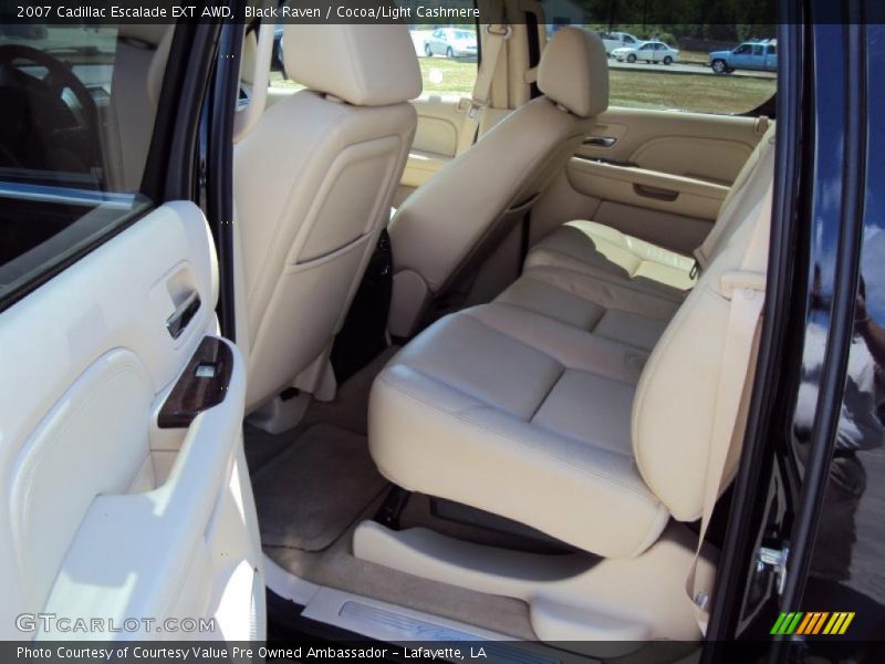 Black Raven / Cocoa/Light Cashmere 2007 Cadillac Escalade EXT AWD