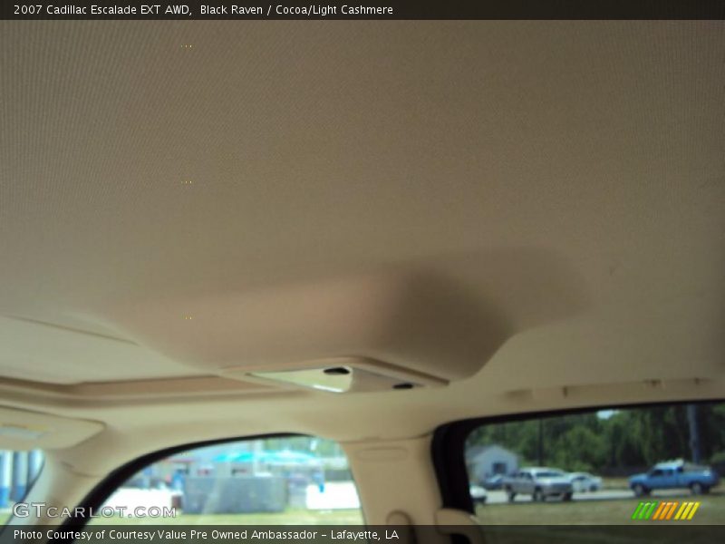 Black Raven / Cocoa/Light Cashmere 2007 Cadillac Escalade EXT AWD