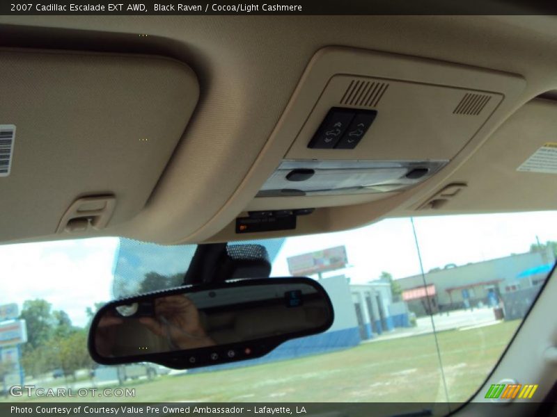 Black Raven / Cocoa/Light Cashmere 2007 Cadillac Escalade EXT AWD