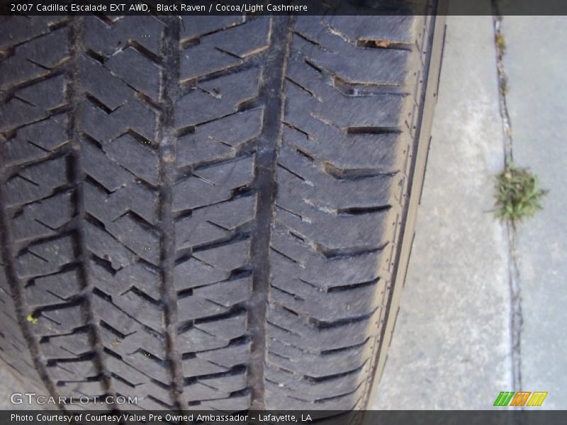 Black Raven / Cocoa/Light Cashmere 2007 Cadillac Escalade EXT AWD