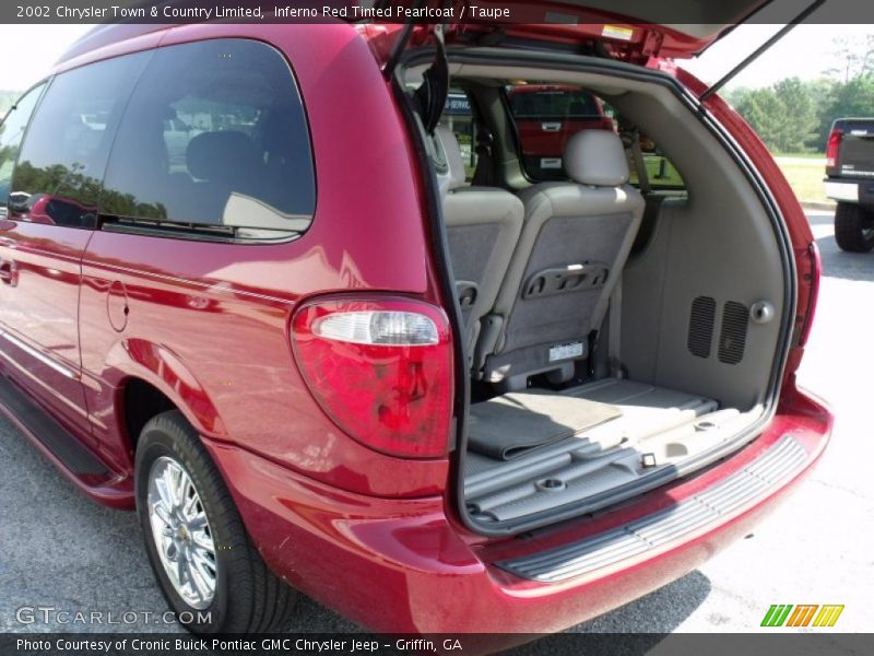 Inferno Red Tinted Pearlcoat / Taupe 2002 Chrysler Town & Country Limited