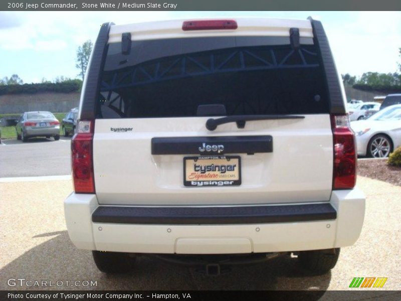 Stone White / Medium Slate Gray 2006 Jeep Commander