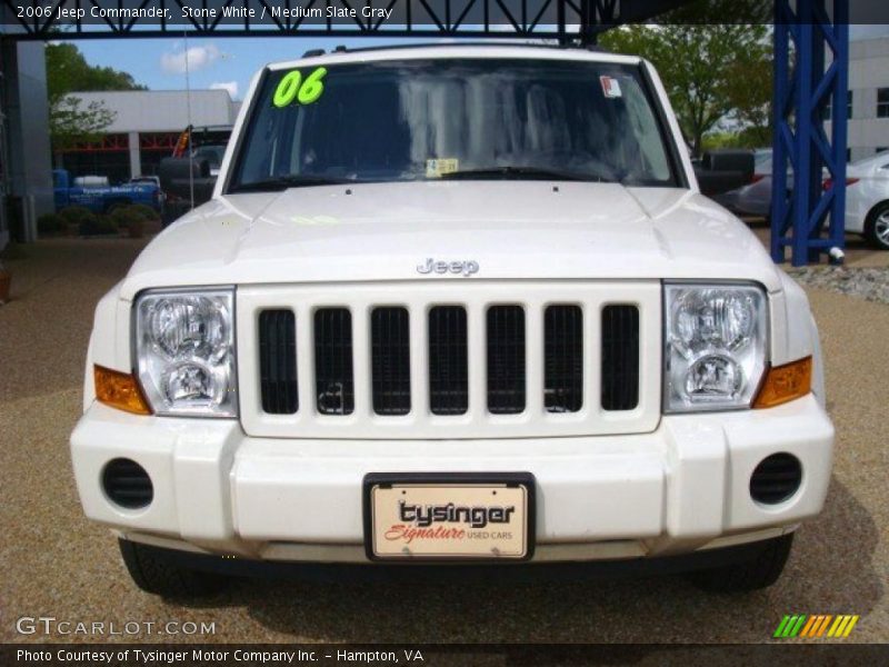Stone White / Medium Slate Gray 2006 Jeep Commander