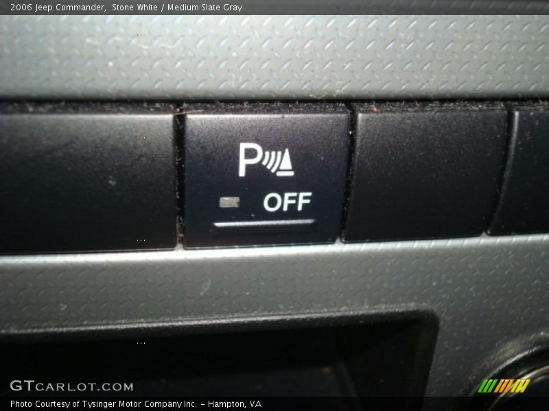 Stone White / Medium Slate Gray 2006 Jeep Commander