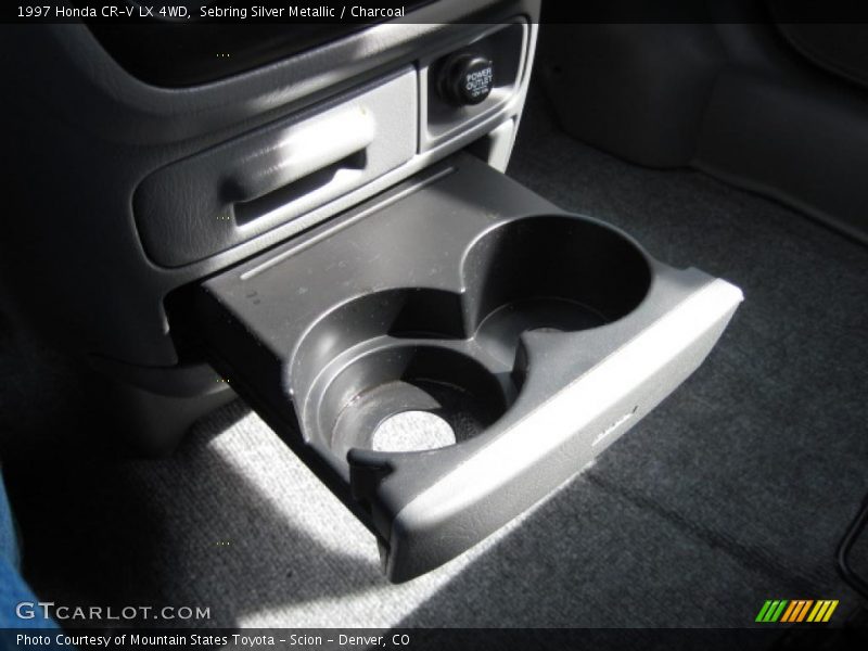 Sebring Silver Metallic / Charcoal 1997 Honda CR-V LX 4WD