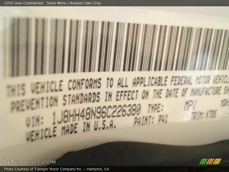 Stone White / Medium Slate Gray 2006 Jeep Commander