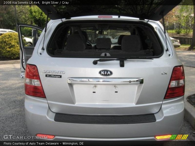 Bright Silver / Gray 2008 Kia Sorento LX 4x4