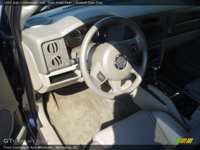Dark Khaki Pearl / Medium Slate Gray 2006 Jeep Commander 4x4