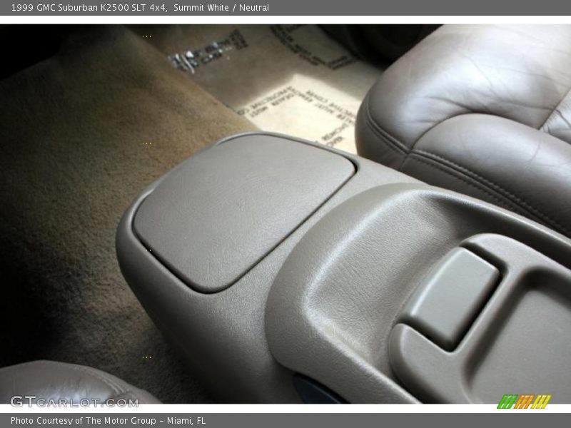 Summit White / Neutral 1999 GMC Suburban K2500 SLT 4x4