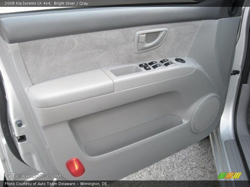 Bright Silver / Gray 2008 Kia Sorento LX 4x4