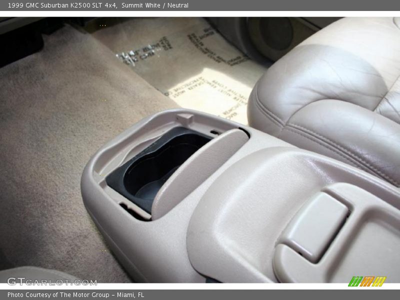 Summit White / Neutral 1999 GMC Suburban K2500 SLT 4x4