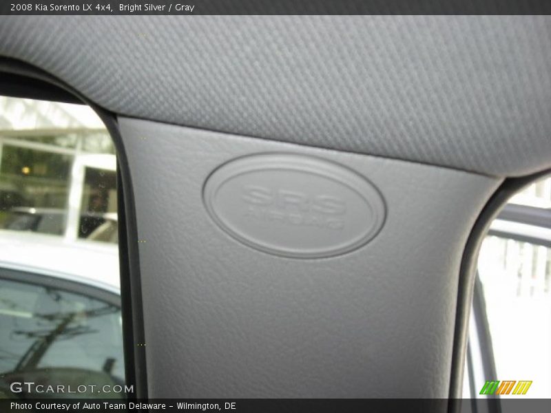 Bright Silver / Gray 2008 Kia Sorento LX 4x4