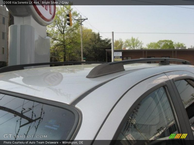 Bright Silver / Gray 2008 Kia Sorento LX 4x4