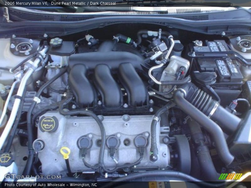 Dune Pearl Metallic / Dark Charcoal 2006 Mercury Milan V6