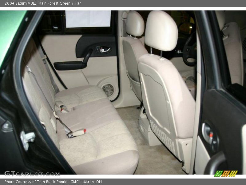 Rain Forest Green / Tan 2004 Saturn VUE