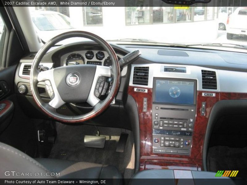 White Diamond / Ebony/Ebony 2007 Cadillac Escalade AWD