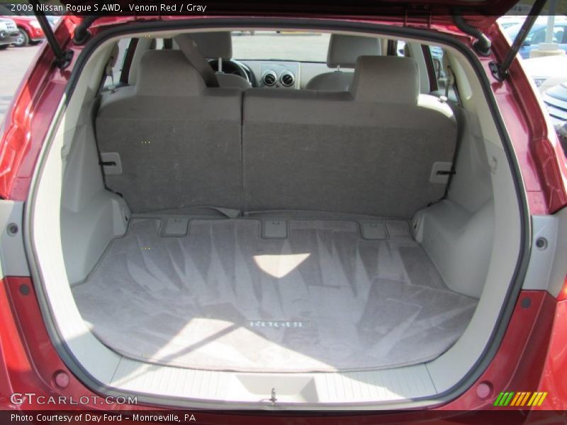 Venom Red / Gray 2009 Nissan Rogue S AWD