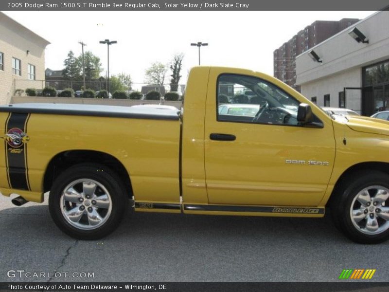 Solar Yellow / Dark Slate Gray 2005 Dodge Ram 1500 SLT Rumble Bee Regular Cab