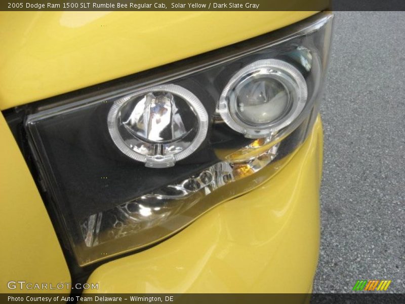 Solar Yellow / Dark Slate Gray 2005 Dodge Ram 1500 SLT Rumble Bee Regular Cab