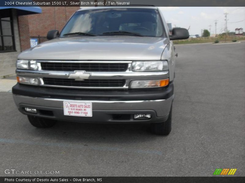 Silver Birch Metallic / Tan/Neutral 2004 Chevrolet Suburban 1500 LT