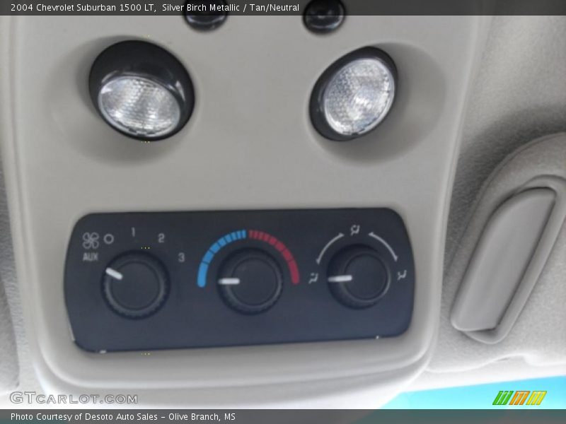 Silver Birch Metallic / Tan/Neutral 2004 Chevrolet Suburban 1500 LT