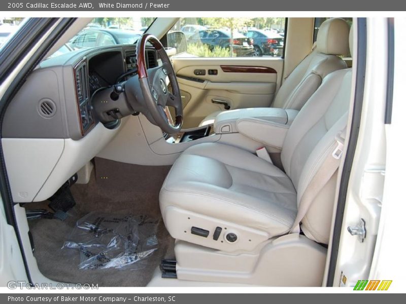 White Diamond / Pewter 2005 Cadillac Escalade AWD