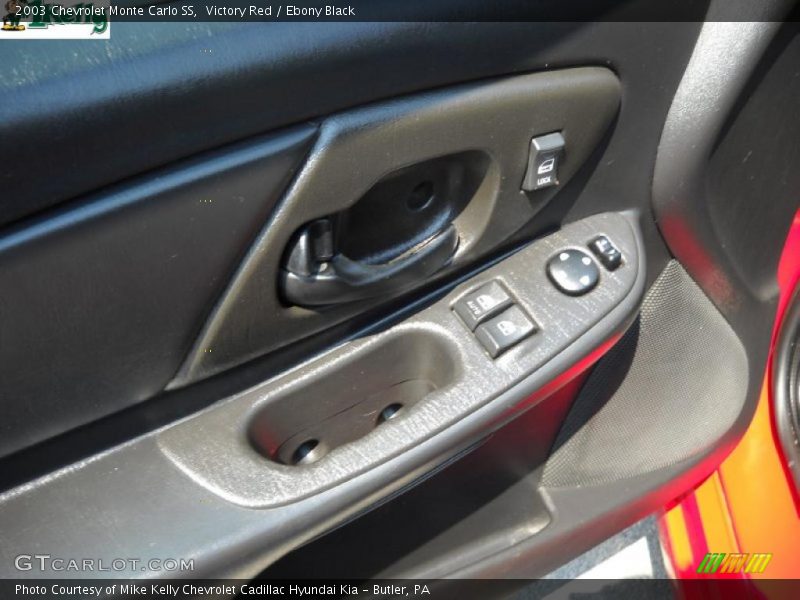 Victory Red / Ebony Black 2003 Chevrolet Monte Carlo SS