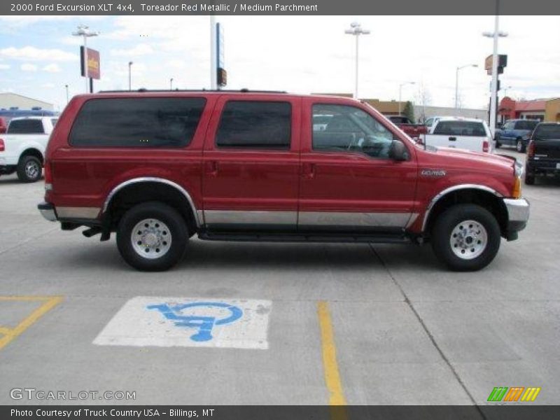 Toreador Red Metallic / Medium Parchment 2000 Ford Excursion XLT 4x4