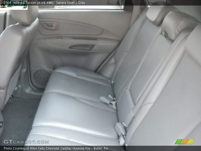 Sahara Silver / Gray 2005 Hyundai Tucson LX V6 4WD