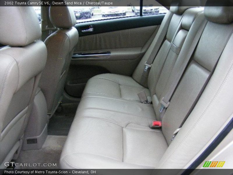 Desert Sand Mica / Charcoal/Taupe 2002 Toyota Camry SE V6