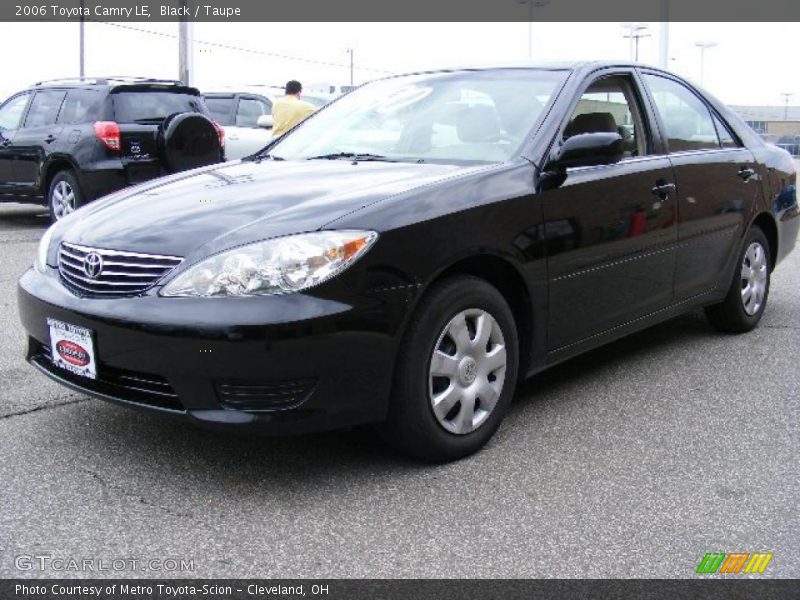 Black / Taupe 2006 Toyota Camry LE