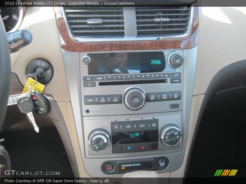 Gold Mist Metallic / Cocoa/Cashmere 2010 Chevrolet Malibu LTZ Sedan