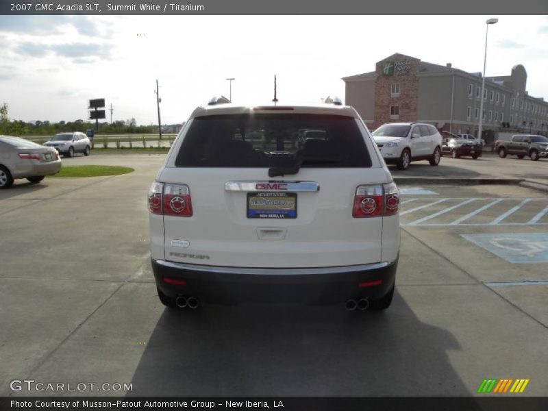 Summit White / Titanium 2007 GMC Acadia SLT