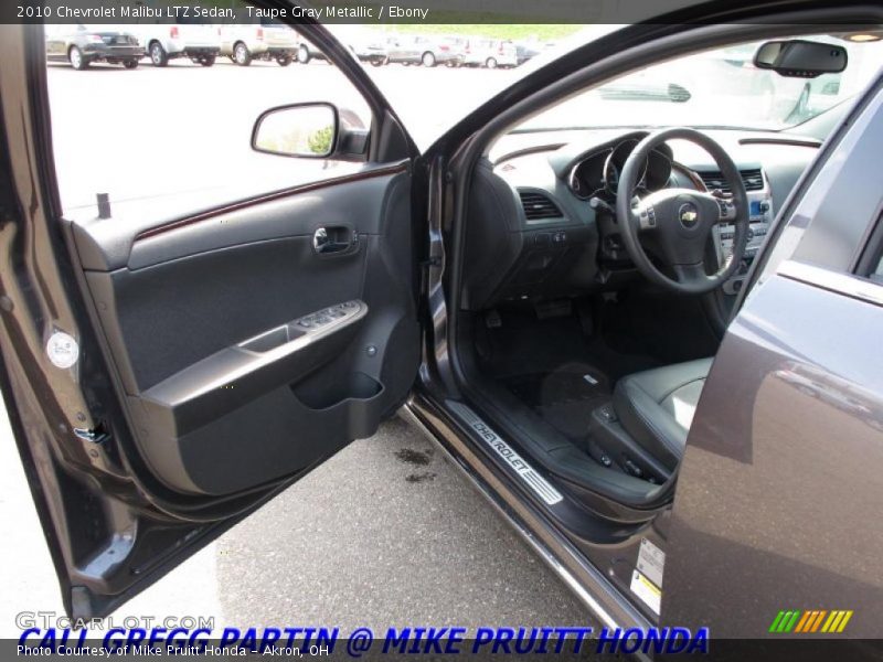 Taupe Gray Metallic / Ebony 2010 Chevrolet Malibu LTZ Sedan