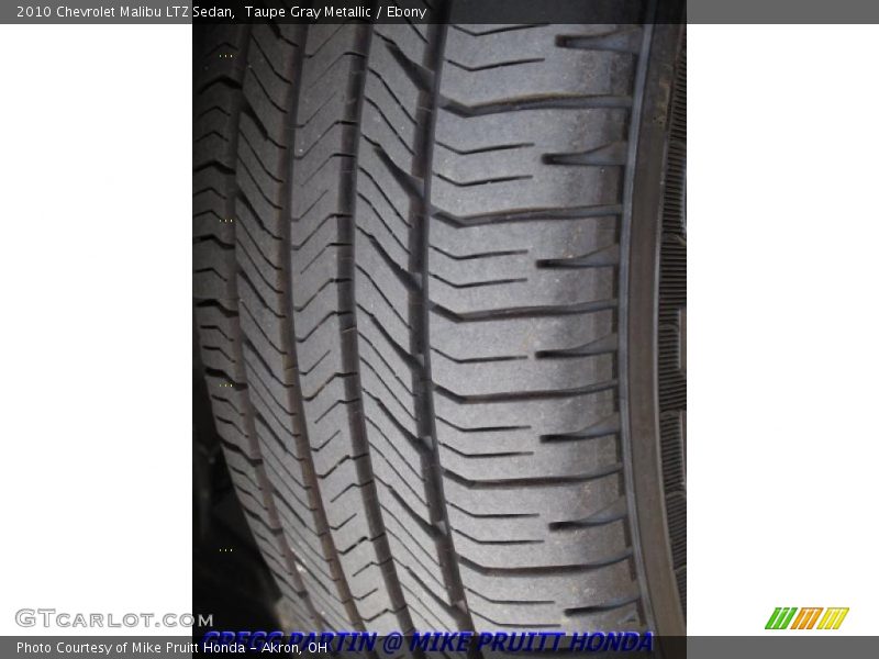 Taupe Gray Metallic / Ebony 2010 Chevrolet Malibu LTZ Sedan