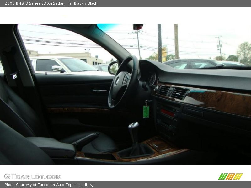 Jet Black / Black 2006 BMW 3 Series 330xi Sedan