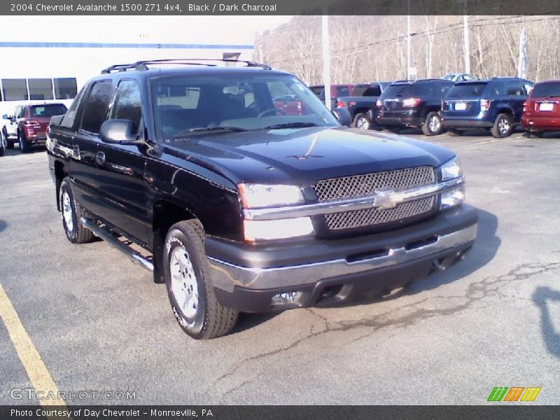 Black / Dark Charcoal 2004 Chevrolet Avalanche 1500 Z71 4x4