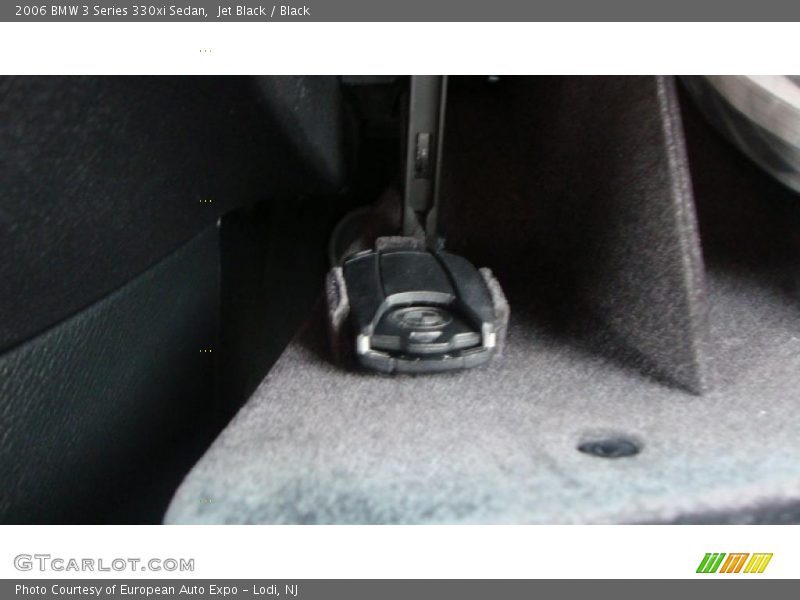 Jet Black / Black 2006 BMW 3 Series 330xi Sedan