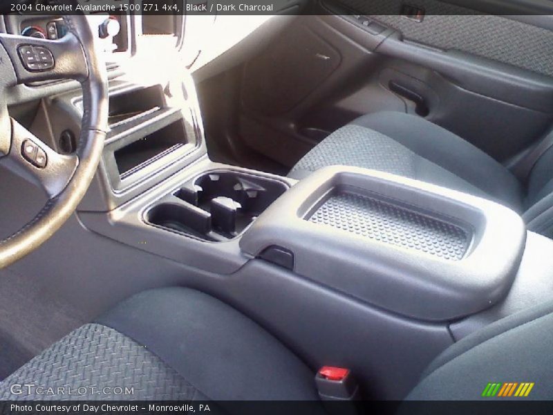 Black / Dark Charcoal 2004 Chevrolet Avalanche 1500 Z71 4x4