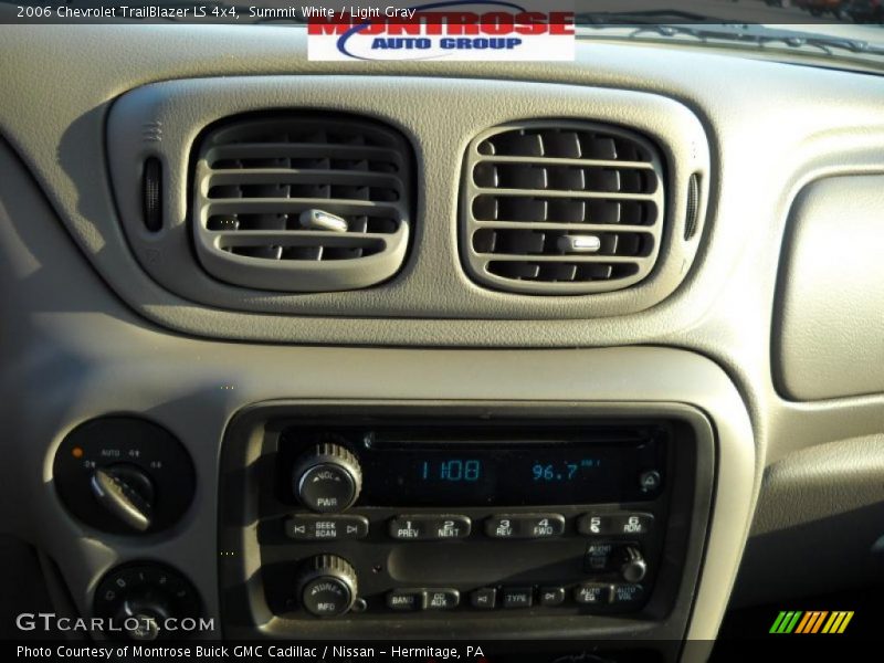 Summit White / Light Gray 2006 Chevrolet TrailBlazer LS 4x4