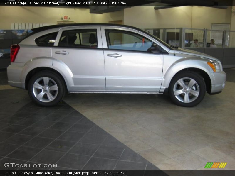 Bright Silver Metallic / Dark Slate Gray 2010 Dodge Caliber Mainstreet